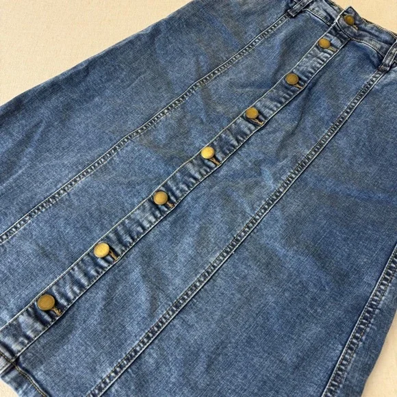 Esteez Women Blue Denim Button Front Midi Skirt A-Line Stretch Size 4 - Picture 3 of 10